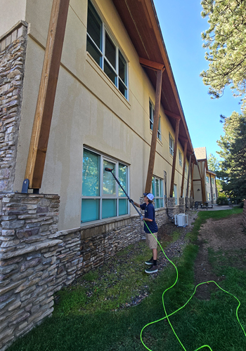 Specializing in High Quality Commercial Window Cleaning