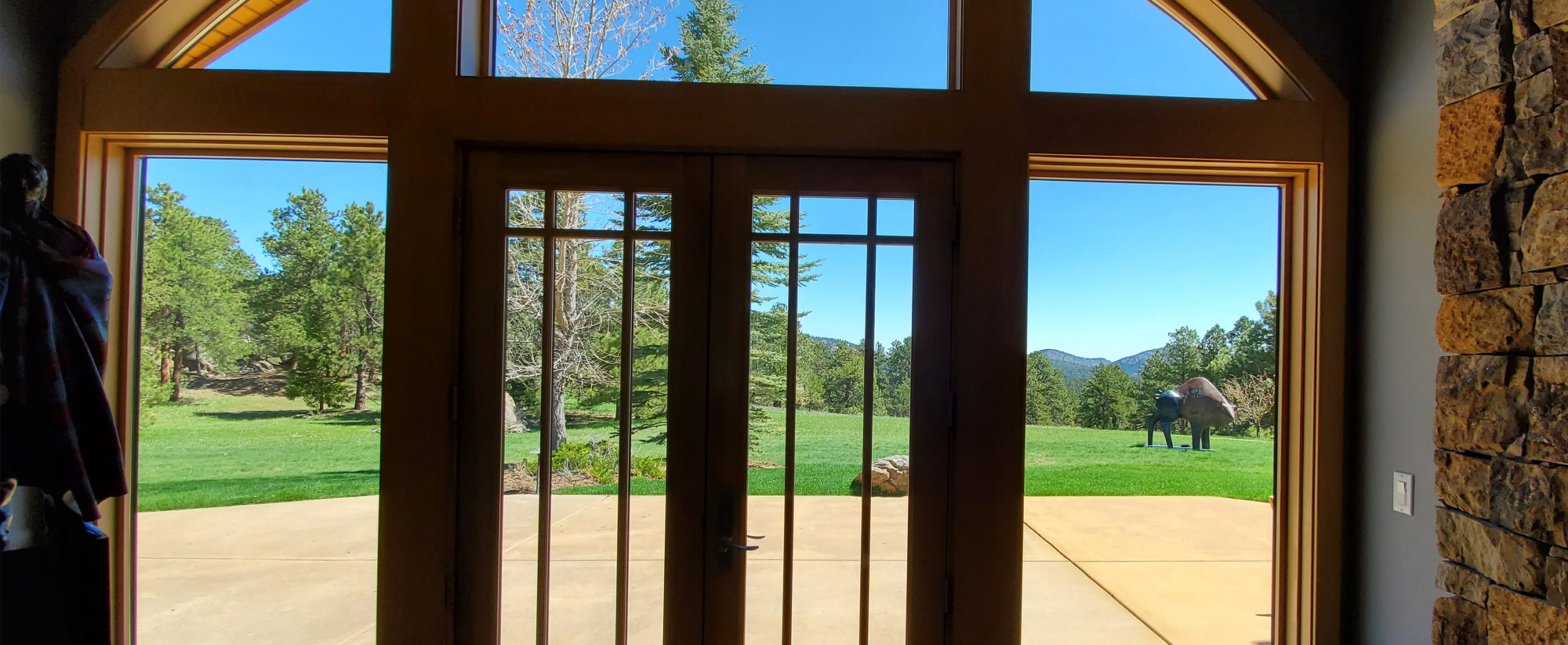 PEAK Window Cleaning, LLC is based in Evergreen, CO and serves the foothills and mountain communities.